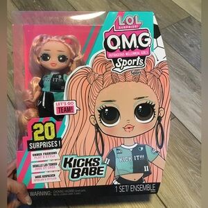 L.O.L. Surprise! O.M.G. Sports Doll - Kicks Babe with Peach Hair